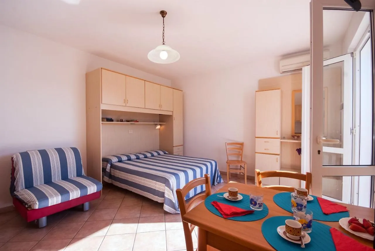 Aparthotel Appartamenti Gli Olmi Marina di Campo