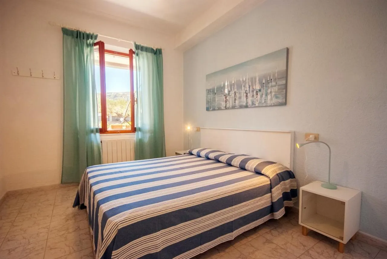 Aparthotel Appartamenti Gli Olmi Marina di Campo