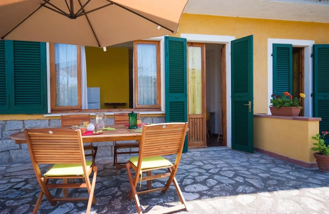 Aparthotel Appartamenti Gli Olmi Marina di Campo Italy
